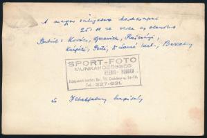 A magyar válogatott kardcsapat: Gerevich Aladár, Rajcsányi László, Kovács, Kárpáti, Pesti, stb., hát...