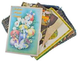 Egy doboznyi vegyes modern képeslap, üdvözlő, város, művész, stb. Egyedi képeslapokból varrott dobozban / 1 box of modern postcards, greetings, towns, art, etc.