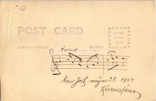 1924 Kurucz János (1883-1940) zeneszerző, zongorista. Komáromban született 1883-ban és Hollywoodban ...