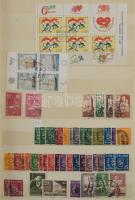 Izland és Finnország 450 db bélyeg 4 lapos A4-es berakóban