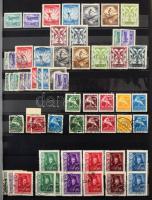 Magyar gyűjtemény az 1928-1941 közötti időszakból, benne Vöröskereszt I. 10-es ívek, Vöröskereszt II...