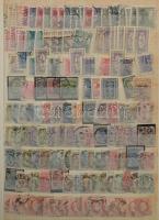 Ausztria tétel az 1867-1930 közötti időszakból, benne 1-2 ezetr bélyeg, 16 lapos A4-es berakóban