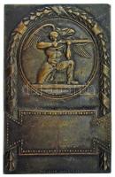 1938. "Sportlövő" egyoldalas bronz díjplakett "Kisöbö T. 1938." gravírozással és "Arkanzas Budapest" gyártói jelzéssel (85x55mm) T:AU patina