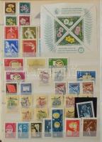 Magyar gyűjtemény az 1945-1968 közötti időszakból, benne SAS, Roosevelt sor, Sztálin, UPU, Virág I. ...