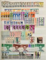 Ruanda-Urundi és Ruanda 764 db bélyeg + 2 db blokk + 3 levél, 16 lapos A4-es berakóban