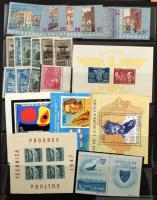 Románia 1930-as, 1960-as évek összeállítása, benne 1.130 db bélyeg + 34 db blokk, nagyalakú berakóban