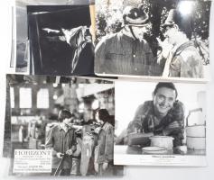 ca 1980-1990 13 db mozifotó, filmfotó, feliratozva, 24x30 cm-ig