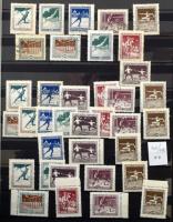 1913-1938 Sok példányos rendező nagyon sok teljes sorral, töredék sorokkal 30 lapos A/4 berakóban. N...