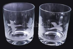 12 személyes csiszolt vadászmintás kristályüveg whiskey pohár garnitúra, hibátlan, m: 9,5 cm, díszdo...