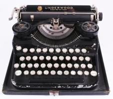 cca 1920 Underwood Standard Portable írógép, 23x30 cm