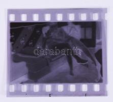 27 darab amatőr erotikus fotó negatív