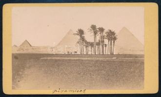 cca 1870 Egyiptom, piramisok, keményhátú fotó, 10,5×6,5 cm