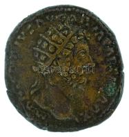 Római Birodalom 166-167 / Marcus Aurelius / Róma / Dupondius bronz (12,96g) T:XF patina Roman Empire 166-167 / Marcus Aurelius / Rome / Dupondius bronze "M ANTONINVS AVG ARM PARTH MAX / TR POT XXI IMP IIII COS III - S-C" Victory walking left, holding wreath and palm (12,96g) C:XF patina RIC III 949