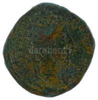 Római Birodalom 170-171 / Marcus Aurelius / Róma / Dupondius bronz (13,52g) T:XF,VF patina Roman Empire 170-171 / Marcus Aurelius / Rome / Dupondius bronze "M ANTONINVS AVG TR P XXV / COS III - S-C" Victory walking left, holding wreath and palm (13,52g) C:XF,VF patina RIC III 949