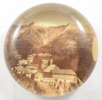 Korytnica, Magas-Tátra üveg levélnehezék, apró csorbákkal, d: 8 cm