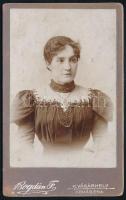 cca 1890-1900 Női portré, vizitkártya Bogdán Ferenc (Kézdivásárhely és Kovászna) műterméből, kissé foltos, 11x7 cm (Ritka!)