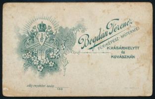 cca 1890-1900 Női portré, vizitkártya Bogdán Ferenc (Kézdivásárhely és Kovászna) műterméből, kissé f...