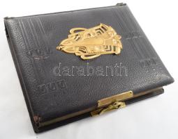 Szecessziós fotóalbum keményhátú fotók (vizitkártyák, kabinetfotók) számára, díszes, fémveretes, kap...