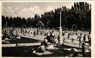 Miskolctapolca, Görömbölytapolca, Görömbölyi-Tapolca, Tapolca (Miskolc); Strand, fürdőzők (EK)