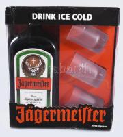 Jägermeister, 0,7l, díszdobozban 3 pohárral.