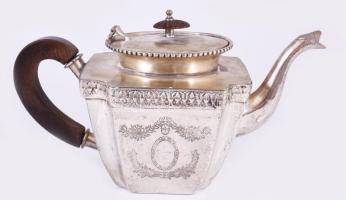 Sheffield angol ezüstözött teás kanna, fa fogóval, jelzett, 27x14 cm