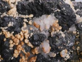 Ásványtelep, 24x15 cm