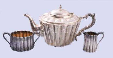Angol ezüstözött kiöntő, tejkiöntő, cukortartó, jelzett, m: 15,5 cm