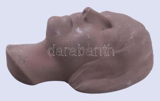 cca 1940 Karlsruhe Majolika fali maszk dísz, jelzett, kis kopással, 18x12 cm