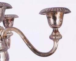 Ezüstözött ötágú gyertyatartó, m: 24 cm