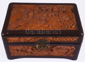 Kínai faragott fa doboz, sérüléssel, 23x15 cm