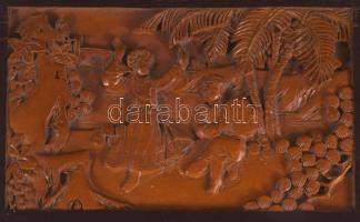 Kínai faragott fa doboz, sérüléssel, 23x15 cm