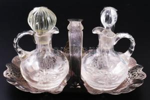 Ezüstözött olaj-ecet kínáló 2 darab üveggel, 20x12 cm