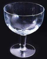 Fújt üveg talpas pralinékínáló, hibátlan, m: 15,5 cm