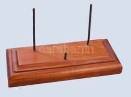 Nagyméretű csiszolt ammonitesz, fa talpon, 19x16 cm