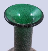 Iparművész váza, jelzés nélkül, hibátlan, m: 13,5 cm