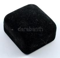 Ezüst (Ag) nyaklánc swarovski kővel, bruttó 3,8g