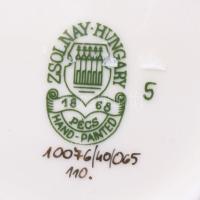 Zsolnay virágmintás váza, jelzett, hibátlan, m: 15 cm