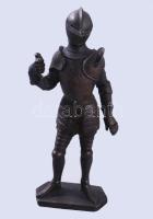 Bronz páncélos asztaldísz, m: 18,5 cm