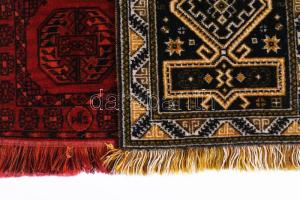 3 darab kis keleti térdeplőszőnyeg, 31x63 cm alatt