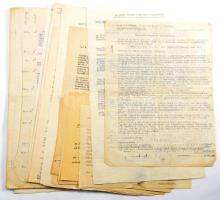 1929-1965 Vegyes iratok: hagyatéktárgyalási jegyzőkönyv, építkezéssel kapcsolatos dokumentumok (költségvetés, adásvételi szerződés), katonai iratok, stb., összesen kb. 20 db