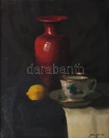 Molnár Z. János (1880-1960): Csendélet. Olaj, vászon. Jelzett. Dekoratív, sérült fakeretben. 50×40 cm.