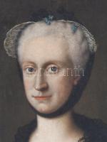 Jelzés nélkül, XVIII. sz. festő: Női portré. Olaj, vászon. Restaurált, dublírozott. 58,5×47 cm