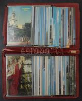 AMERIKAI EGYESÜLT ÁLLAMOK - Kb. 70 db MODERN város képeslap sérült albumban / USA - Cca. 70 modern town postcards in a damaged album