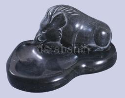 Vaddisznó figurával díszített márvány ékszertartó tál, 19x13 cm