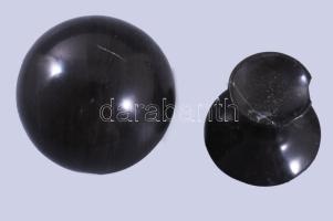 Hematit gömb d:11,5 cm, sérült posztamensen