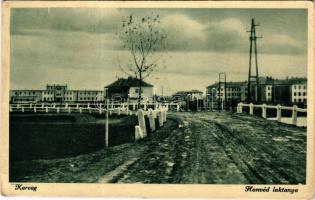 1939 Karcag, Honvéd laktanya. Nagy Lajos kiadása + "KARCAG PU. SZEKRÉNYBŐL" (EK)