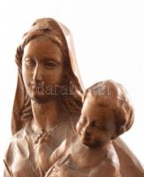 Faragott fa asztali kegytárgy, m: 24 cm