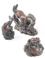 Vegyes keleti és afrikai szobrok, műgyanta, fa. 9 db 4-17 cm.ig