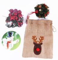 Vegyes karácsonyi díszek, 10 darab és fa dísz, és karácsonyi zacskó