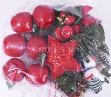 Vegyes karácsonyi díszek, 10 darab és fa dísz, és karácsonyi zacskó